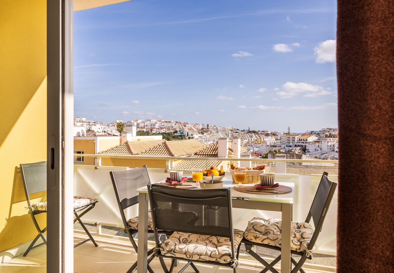 Apartamento em Albufeira - Apt. Duplex OCV - 5min Praia