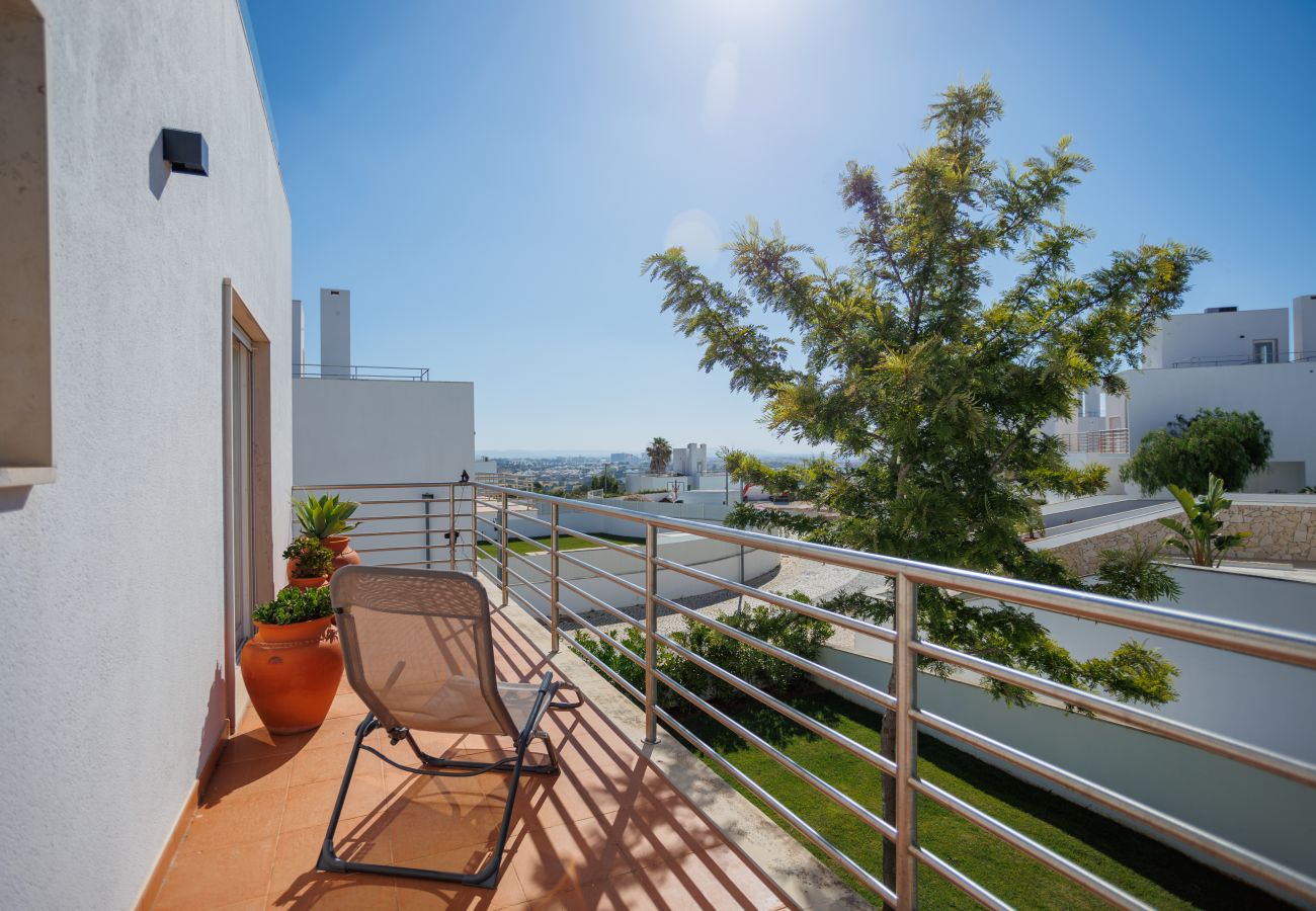 Villa em Albufeira - Villa Jute OCV - Piscina privada e garagem