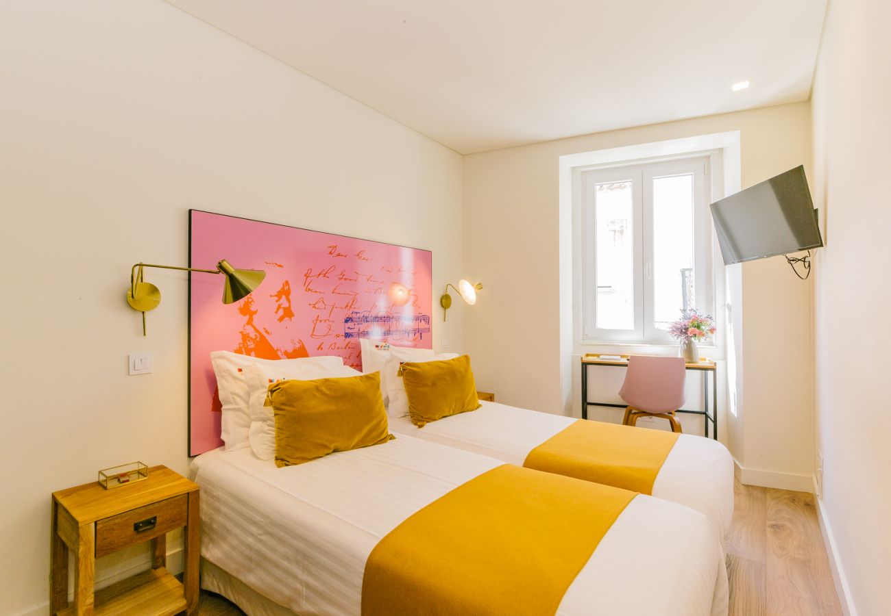 Rent by room in Lisbon - BAIRRO ALTO MUSIC GUEST HOUSE BRAHMS