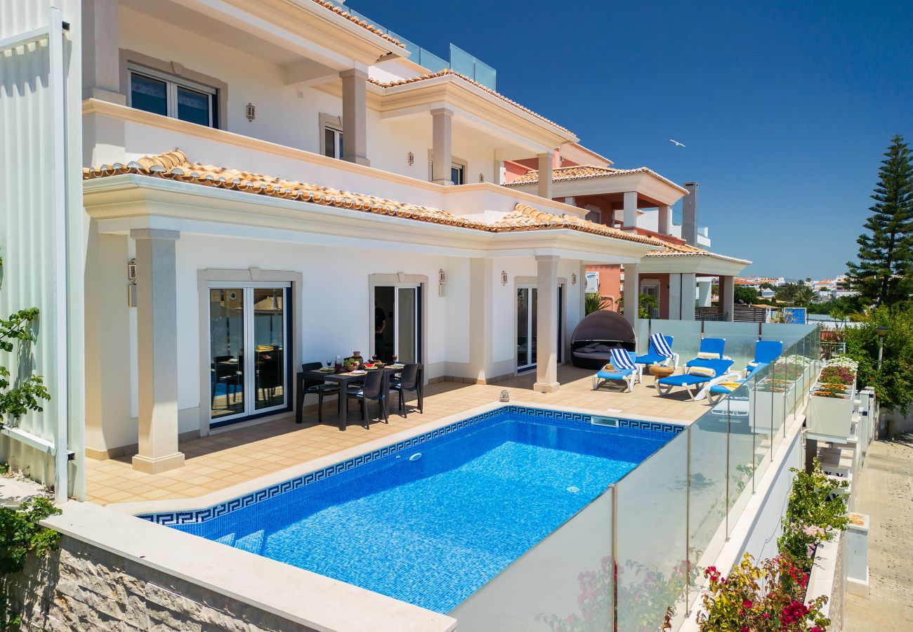 Villa in Albufeira - Villa Sunflower OCV - Pool & Jacuzzi