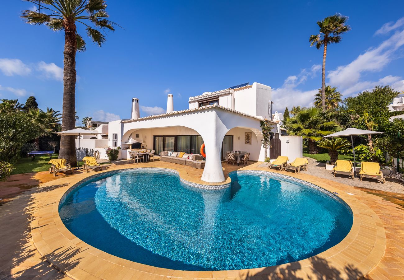 Villa in Albufeira - Villa Coral OCV - Pivate with pool Sao Rafael beach 