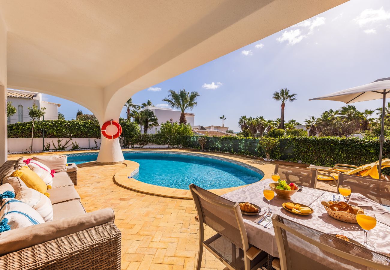 Villa in Albufeira - Villa Coral OCV - Pivate with pool Sao Rafael beach 