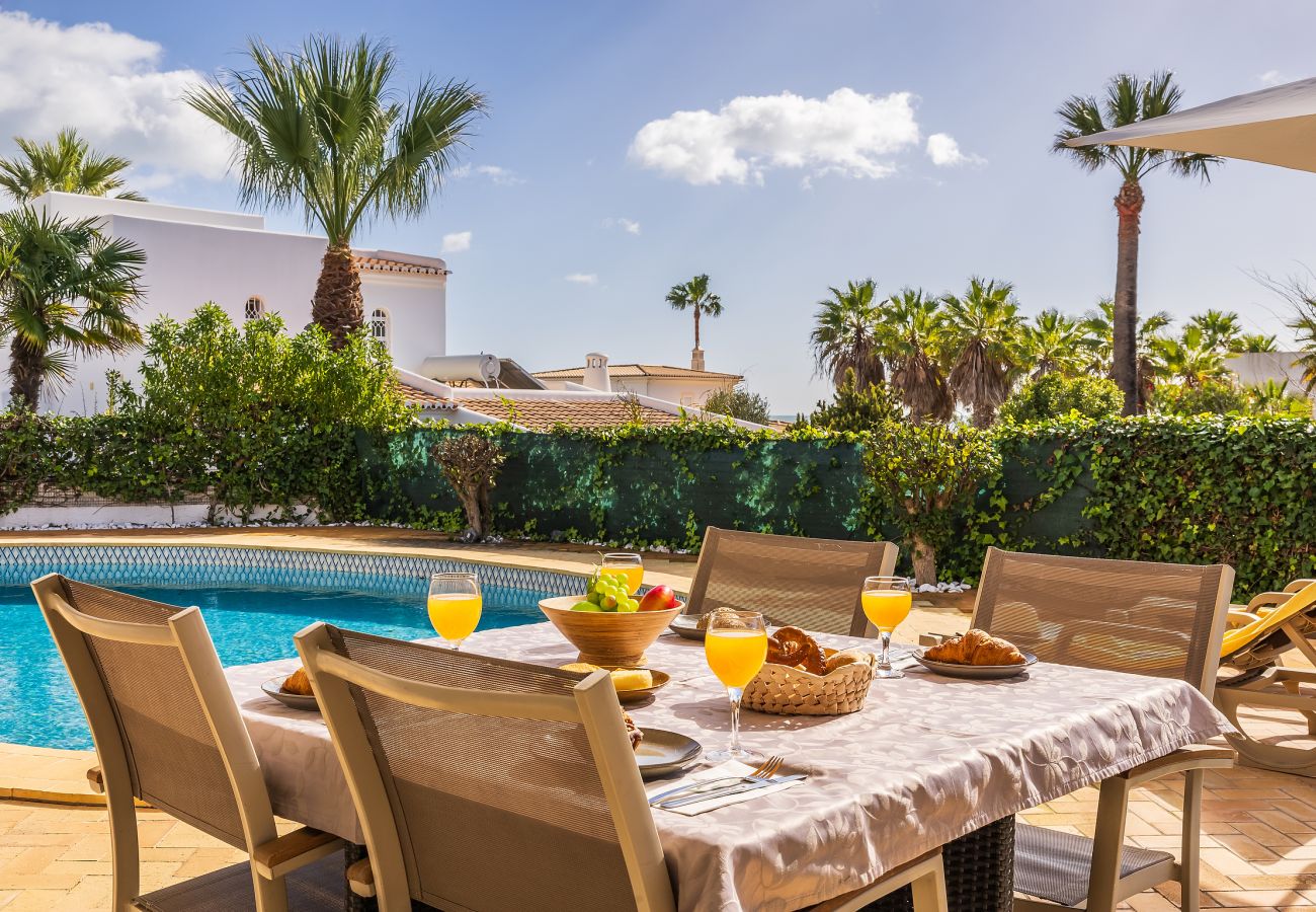 Villa in Albufeira - Villa Coral OCV - Pivate with pool Sao Rafael beach 